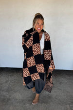 Preorder Leoapard Check Cloud Blanket