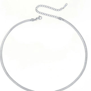 Dainty silver herringbone necklace
