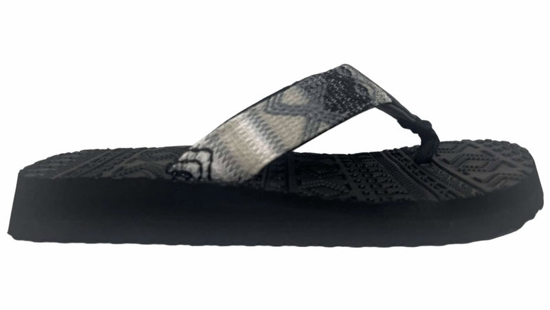 in the Reefs Flip Flops