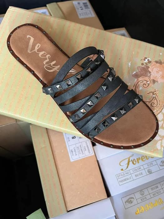Black Betty Sandal