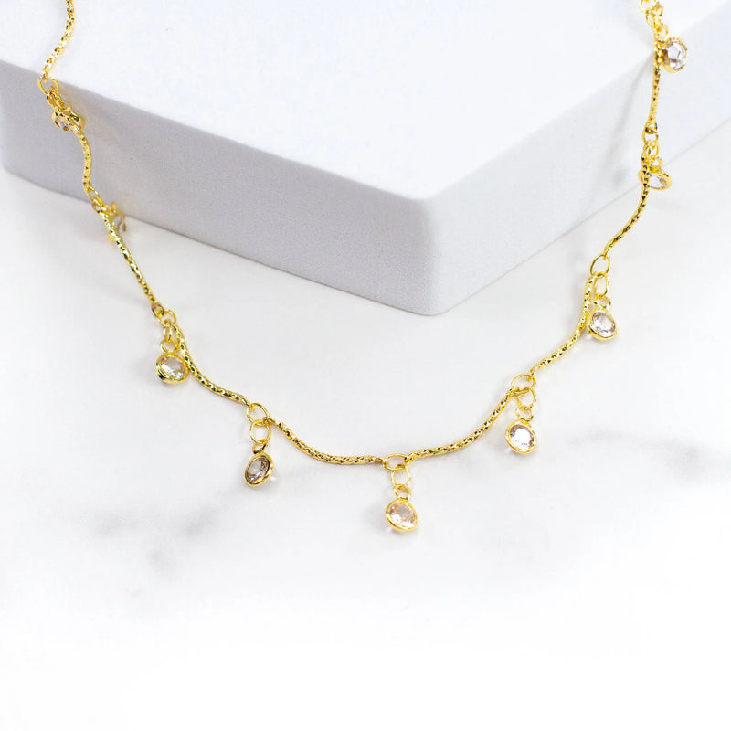 Crystal Dangle Necklace 18"