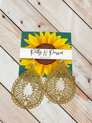 Leah Drop Earring