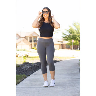Cassandra Two Pack Capri Compression Leggings w Pockets