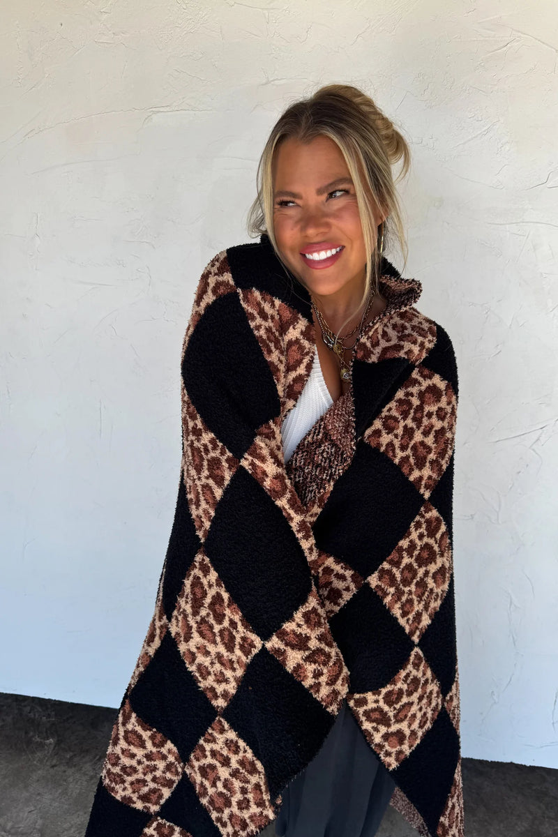 Preorder Leoapard Check Cloud Blanket
