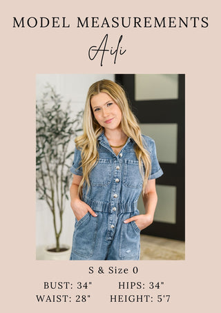 Supplier model Aili reference card showing body measurements and usual clothing sizes, not product measurements.