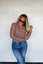 DRESS IT UP MESH TOP