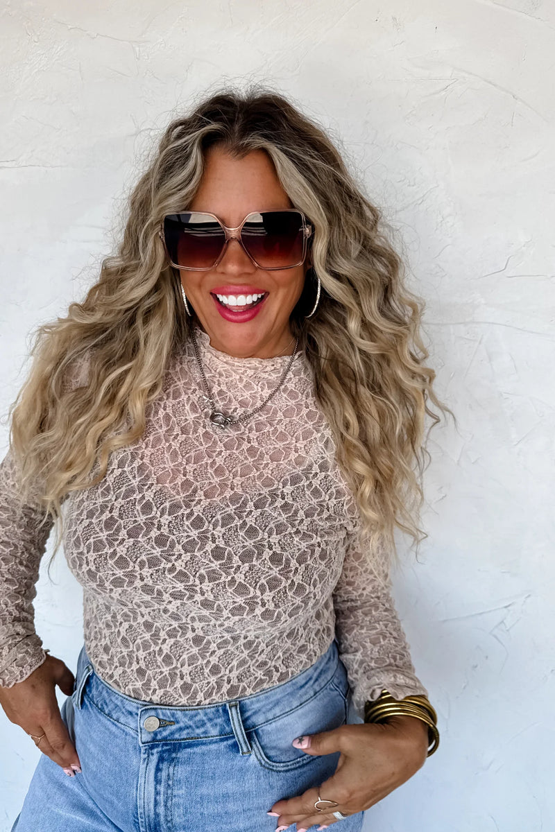 Preorder Jolie Lace Thumb Hole Top