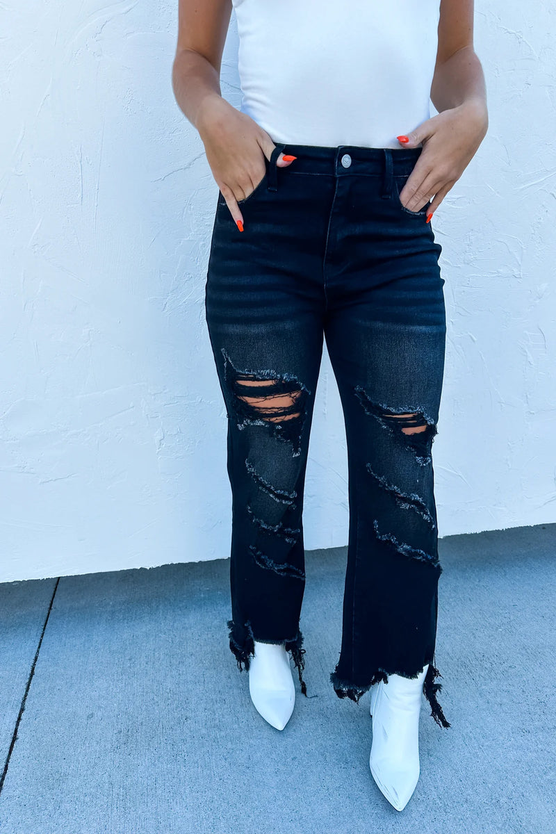 Blaken Distressed Cropped Black