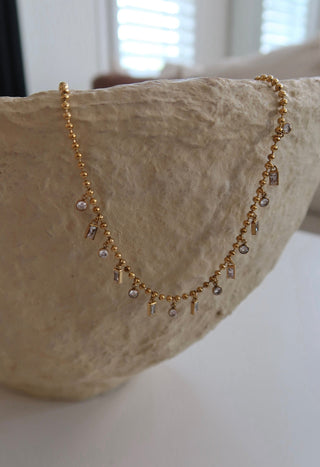 SOPHIE NECKLACE
