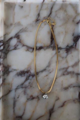 CORA NECKLACE