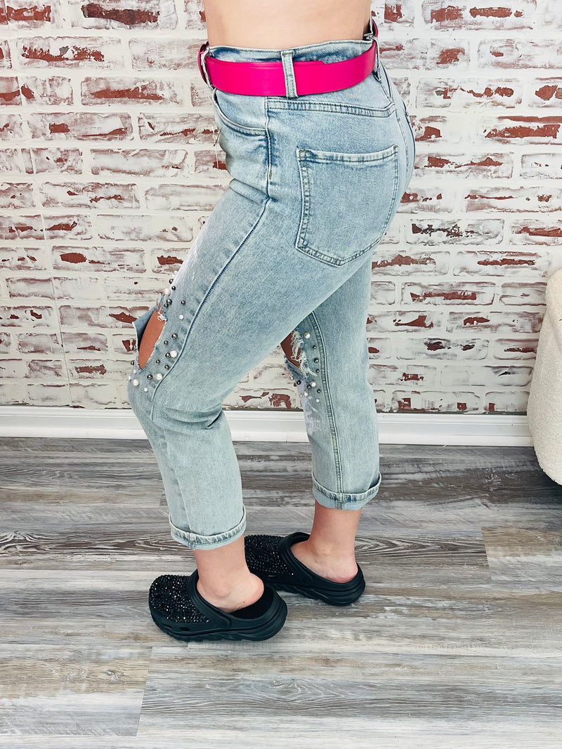 Denim & Pearls Distressed Jeans