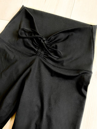 PRE - ORDER Curve & Contour Scrunch Leggings - 5/26 - Girl Code Couture