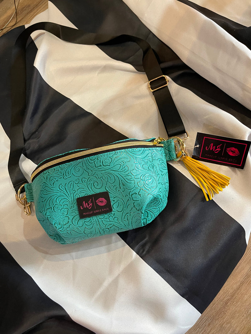 Sidekick Makeup Junkie Sunflower Interior