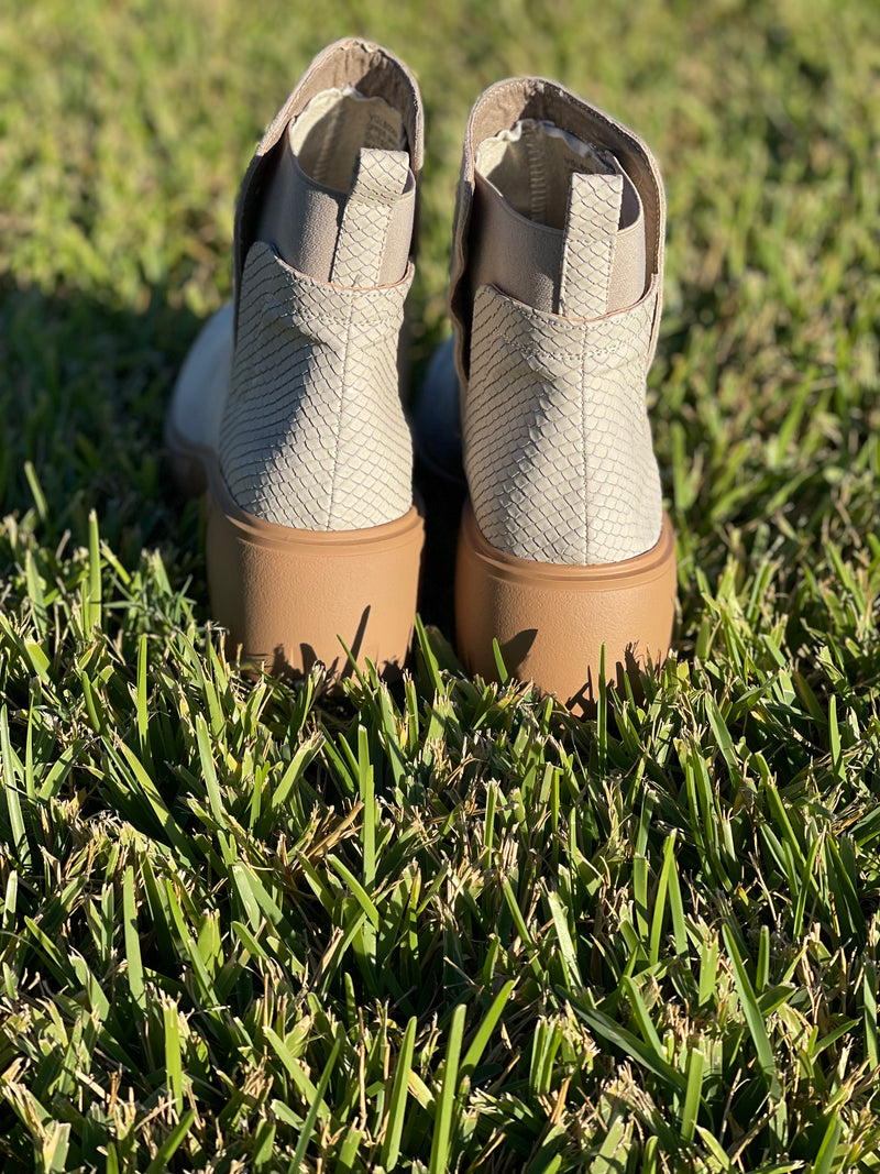 Dana Bootie